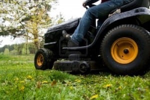 Benefits of Renting Lawn Mowers